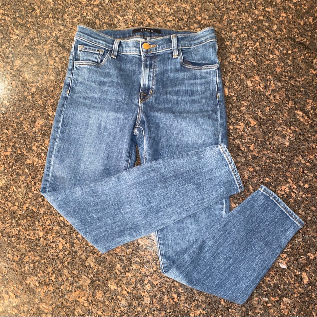J Brand MidRise Capri Skinny Jeans Sz 27